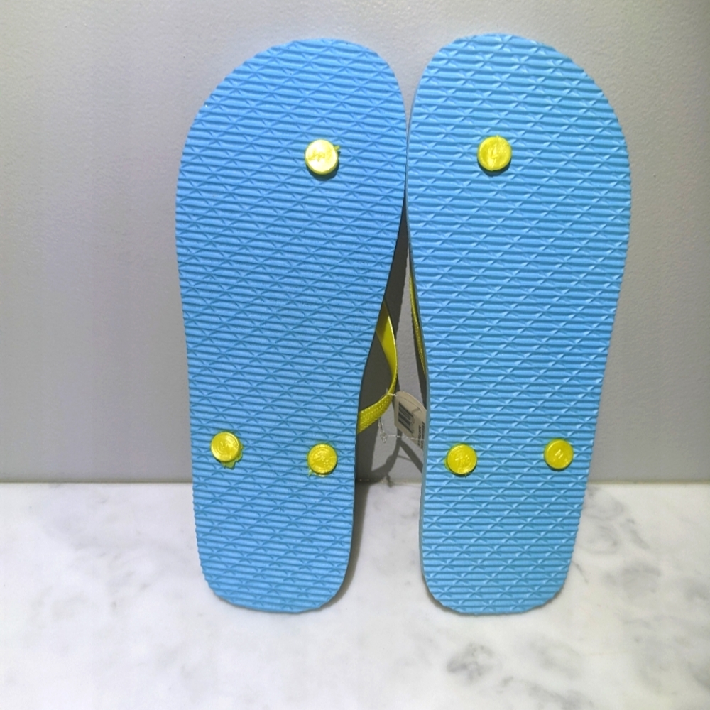 Lemon Print Flip Flops - Picture 4 of 5
